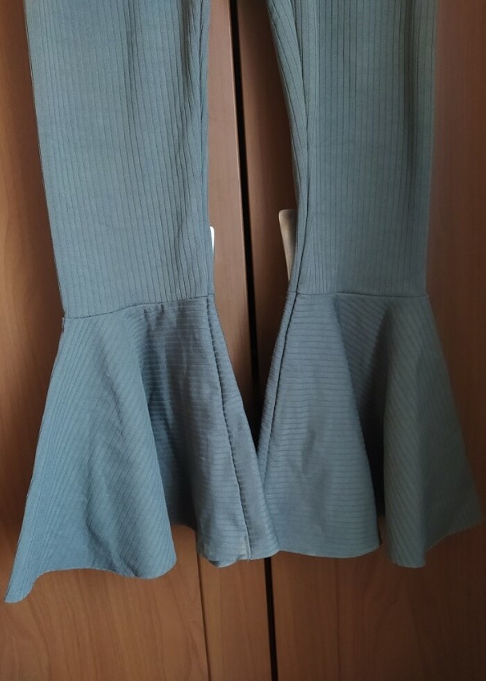 Kız çocuk volan paça tayt  - Görsel 2