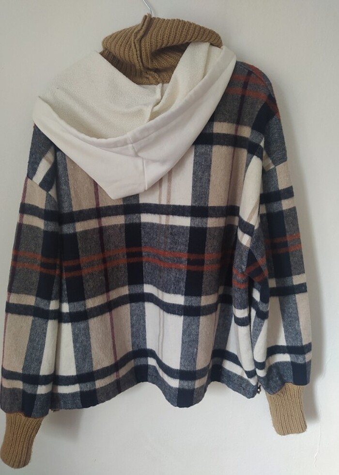 Kadın kapüşonlu sweatshirt  - Görsel 3