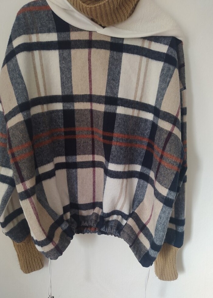 Kadın kapüşonlu sweatshirt  - Görsel 4