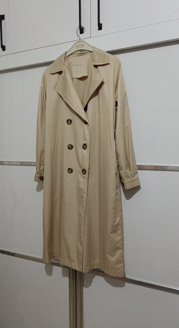 Bej Kadın Uzun Düğmeli Trençkot - Görsel 3