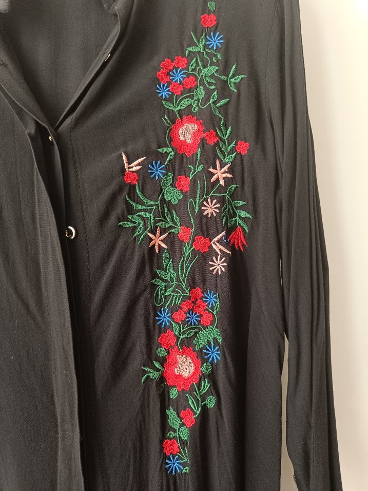 Uzun Kollu Siyah Nakışlı Bohem Kadın Gömlek - Görsel 2