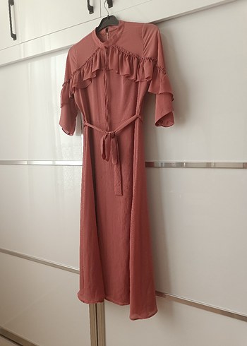 Pembe Fırfırlı Salaş Uzun Elbise - Görsel 3