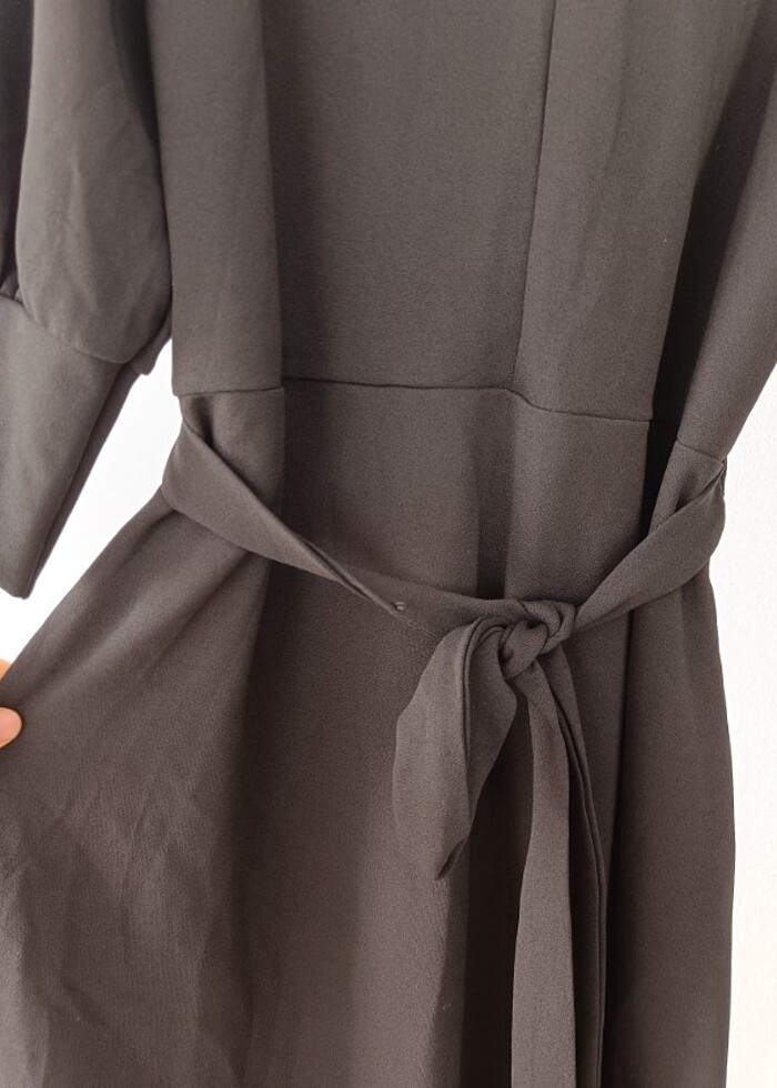 Esnek vücudu saran abiye elbise - Görsel 4