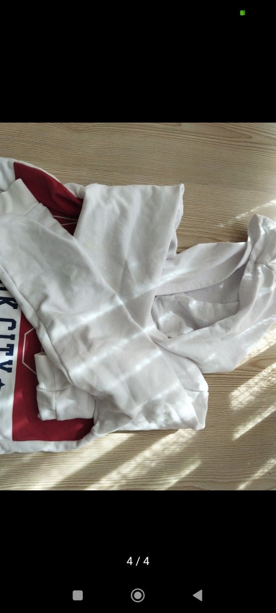 Kapüşonlu Beyaz Kadın Sweatshirt NYC Baskılı - Görsel 4