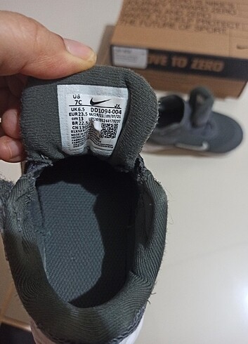 24 Beden Nike 23.5 cocuk ayakkabi
