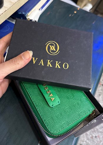 VAKKO Yeşil Deri Fermuarlı Kadın Cüzdan