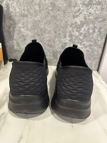 diğer Beden siyah Renk Skechers Ayakkabı 45.5 numara sıfır orijinal