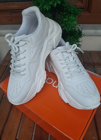 38 Beden beyaz Renk Bayan spor ayakkabı