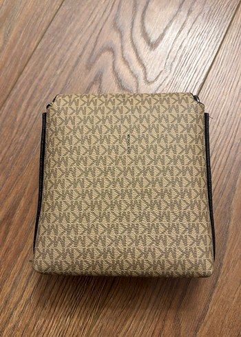 Kahverengi Deri Tokalı Kadın Çantası - Görsel 3