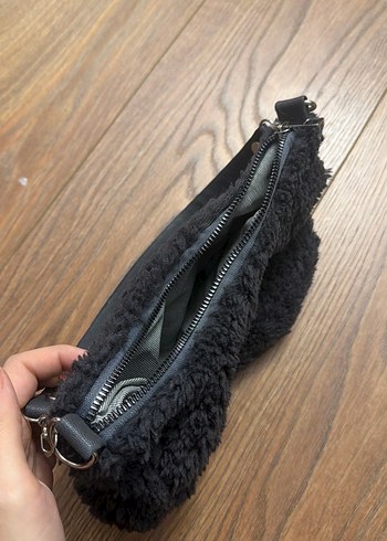 Gri Tüylü Kadın Çanta - Görsel 3