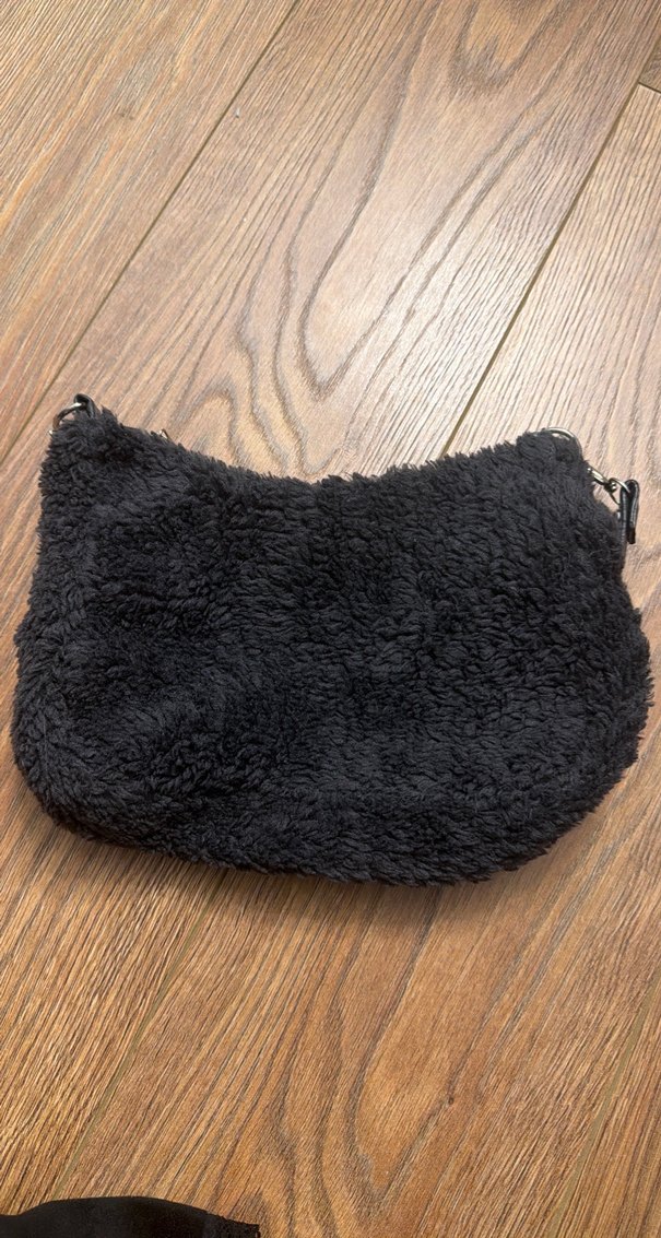 Gri Tüylü Kadın Çanta - Görsel 2