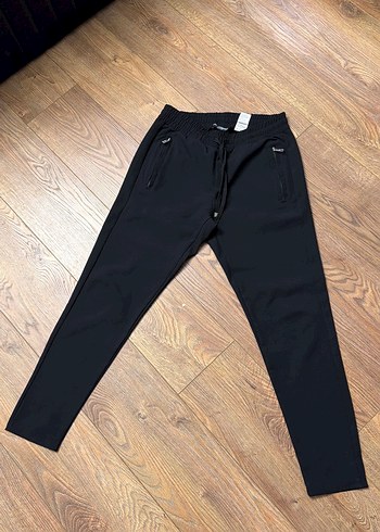 Erkek Siyah Fermuarlı Rahat Kumaş Pantolon - Görsel 3