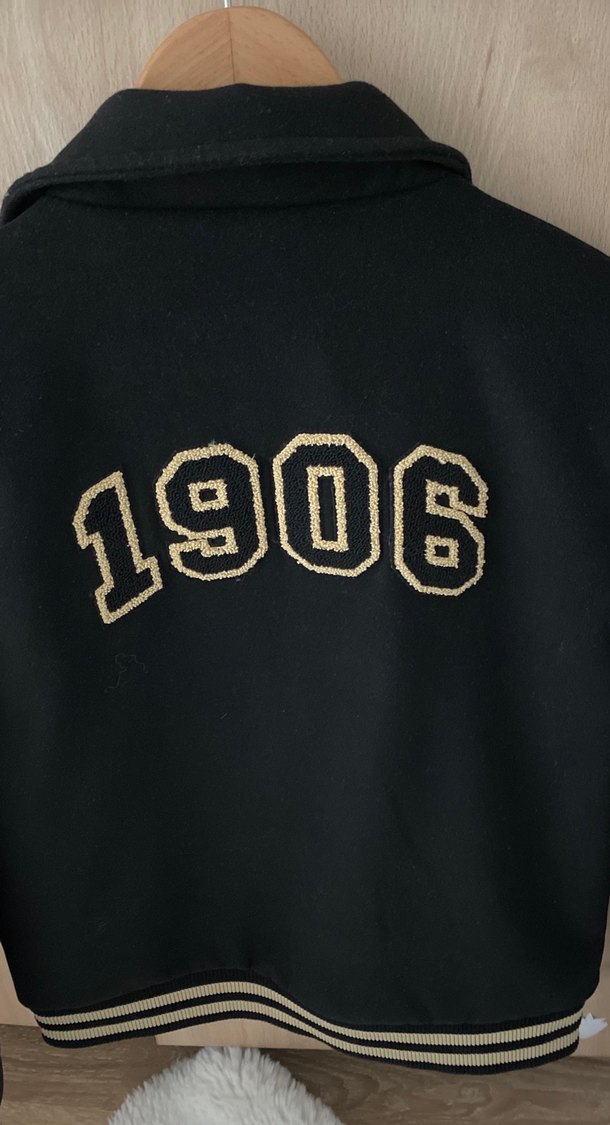 New Balance Siyah Ceket - Görsel 3