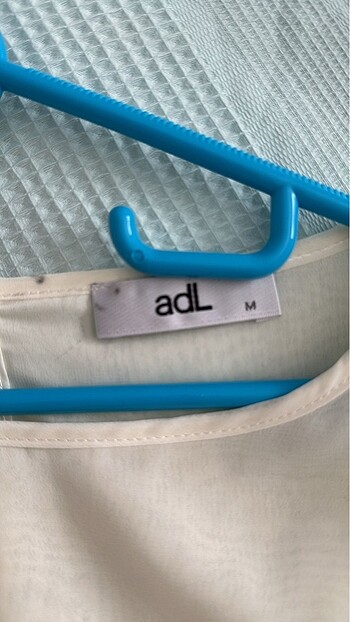 Adil Işık Adl bluz