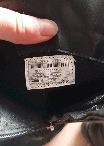 Siyah Gotik Tokalı Kadın Botları - Görsel 4