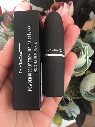 Mac powderkiss sultry move rengi