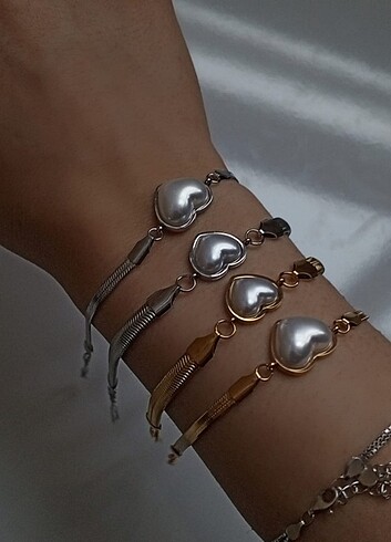 Accessorize Çelik kalp bileklik