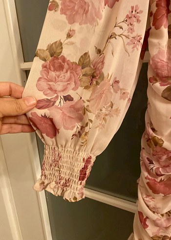 Çiçek Desenli Pembe Midi Mini Elbise - Görsel 2