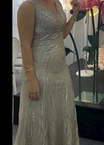 Bej Parlak Uzun Drapeli Nişan Elbisesi - Görsel 4