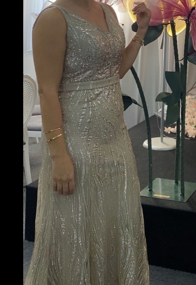 Bej Parlak Uzun Drapeli Nişan Elbisesi - Görsel 4