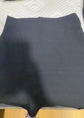 Siyah kumlu krep etek - Görsel 3