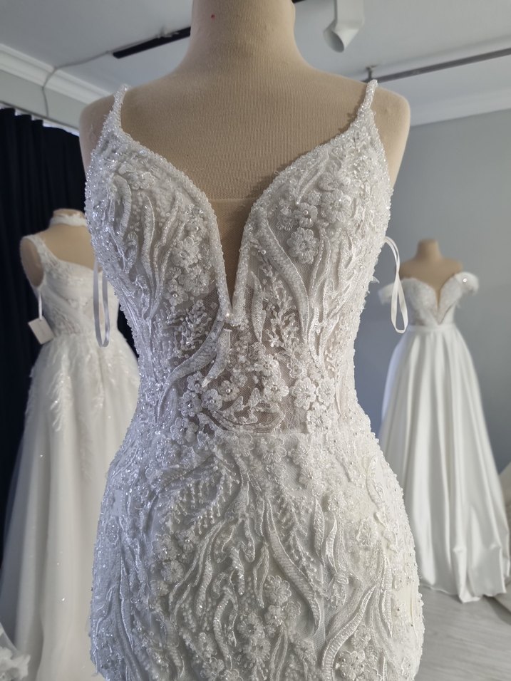 V Yaka Modern balık gelinlik - Görsel 3