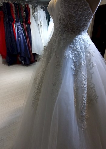 Modern helen
Gelinlik - Görsel 8