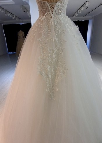 Modern helen
Gelinlik - Görsel 6