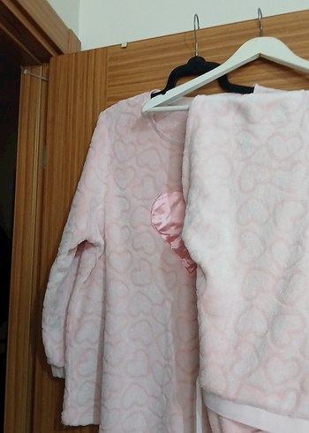 Pembe Kadın Uzun Kollu Rahat Pijama Takımı - Görsel 3