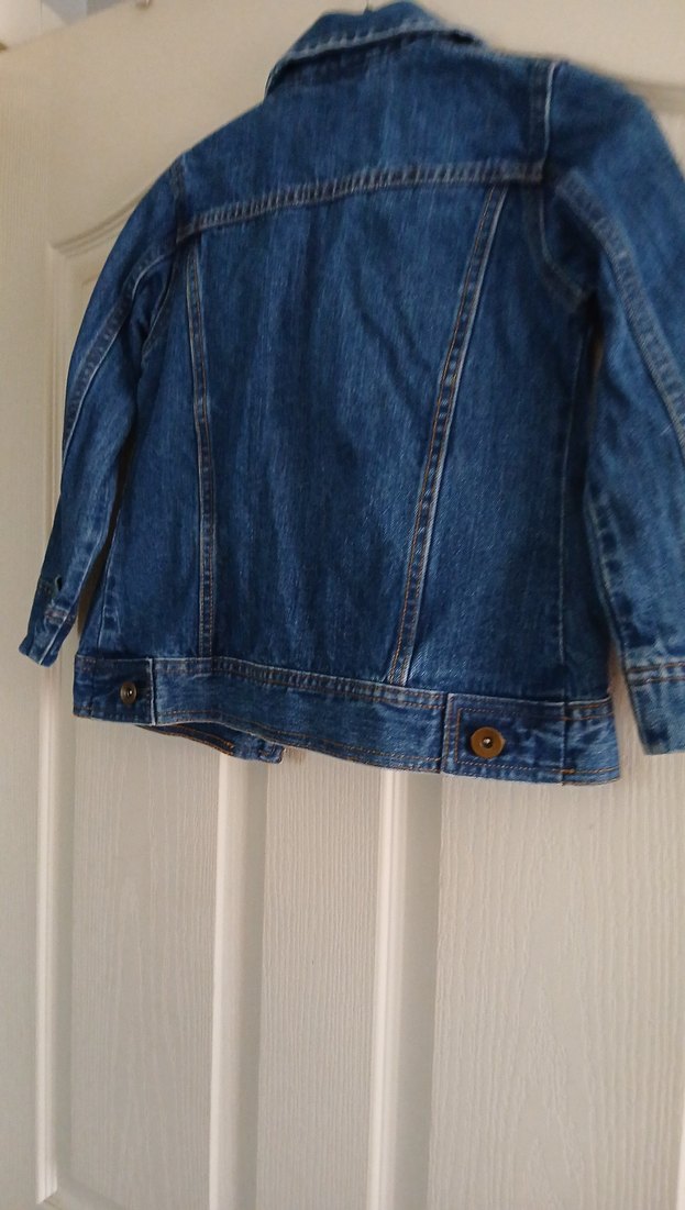 Nakışlı Düğmeli Kız Kot Ceket - Görsel 3