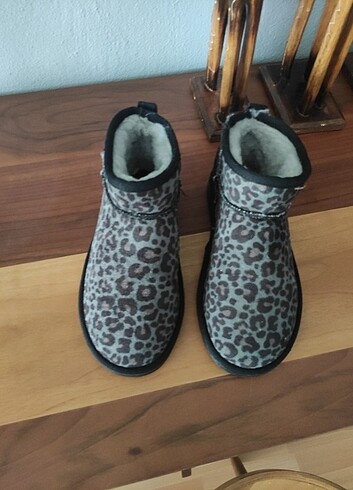 Bot leopar