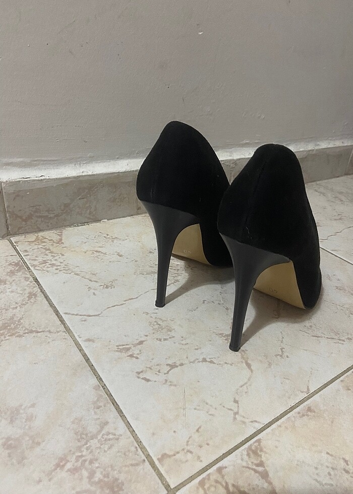 SİYAH STİLETTO - Görsel 3