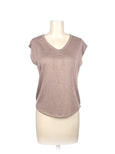 PreLoved T-shirt %70 İndirimli.
