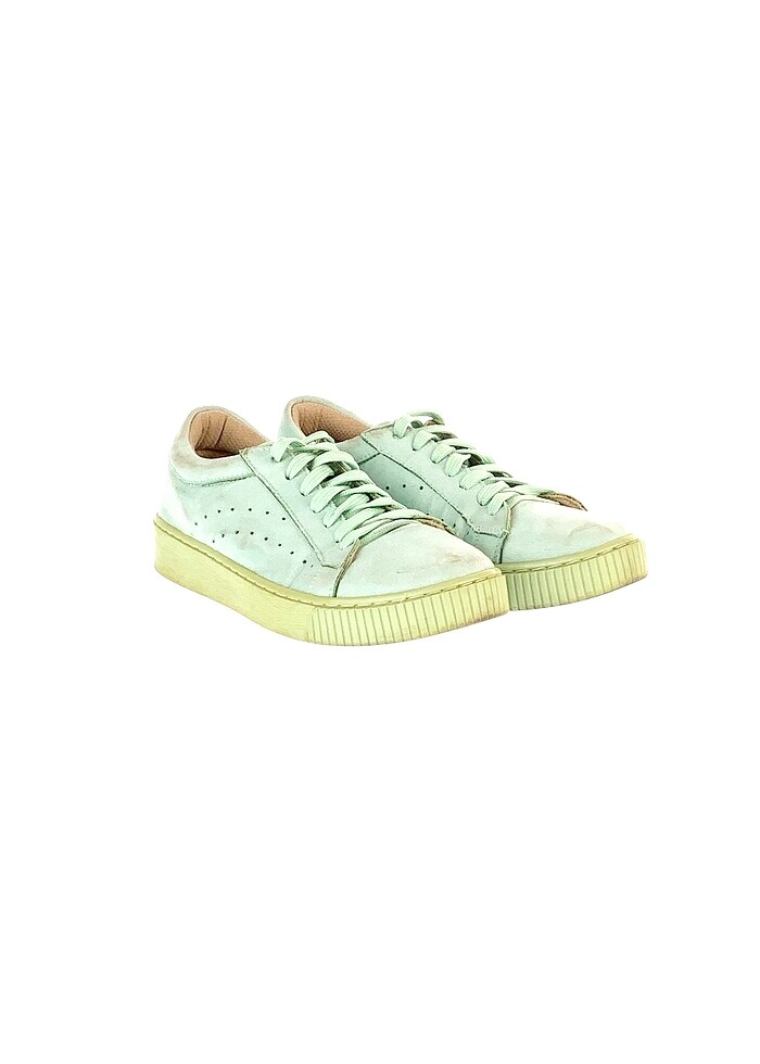 PreLoved Spor Ayakkabı %70 İndirimli. - Görsel 2