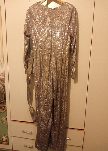 Uzun Kollu Drapeli Gold Abiye Elbise - Görsel 3