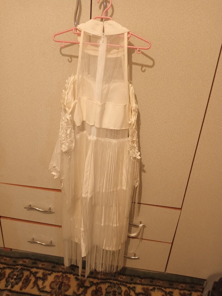 Beyaz Bohem Nakışlı Uzun Abiye Elbise - Görsel 3