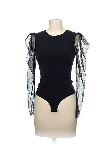 Zara Bluz %70 İndirimli.