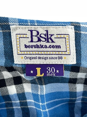 l Beden çeşitli Renk Bershka Gömlek %70 İndirimli.