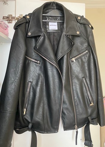 Bershka Kadın Siyah Deri Biker Ceket