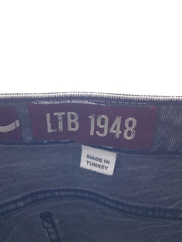 38 Beden gri Renk LTB Jean / Kot Şort %70 İndirimli.