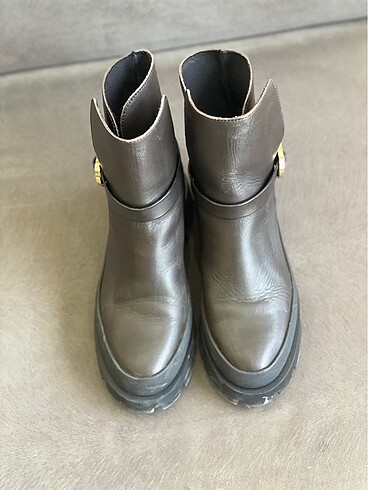 36 Beden Zara bot