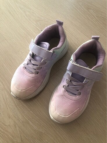 LC Waikiki Kız çocuk spor ayakkabı