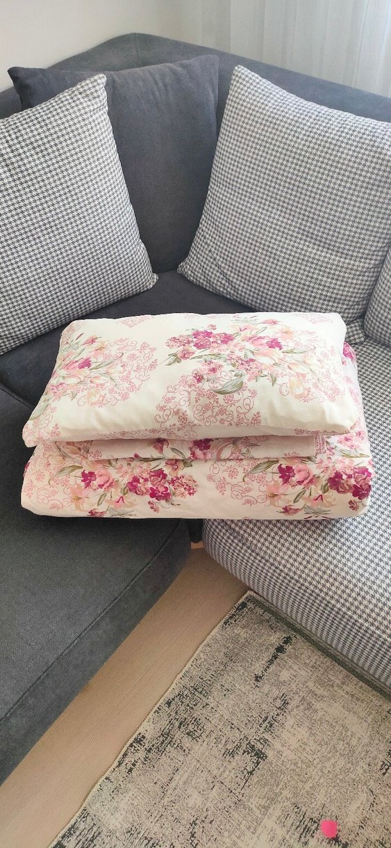 Pembe Çiçek Desenli Nevresim Takımı - Görsel 3