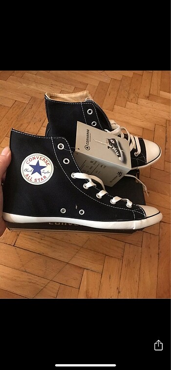 38 Beden Converse ayakkabı yeni