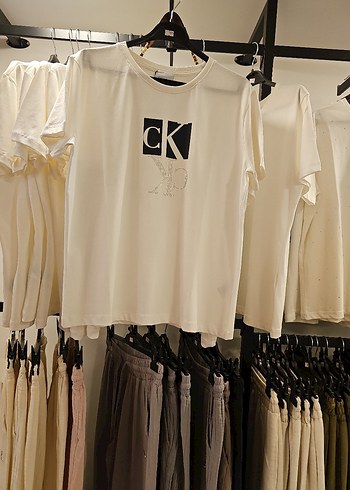 Calvin Klein Beyaz Baskılı Pamuklu Tişört