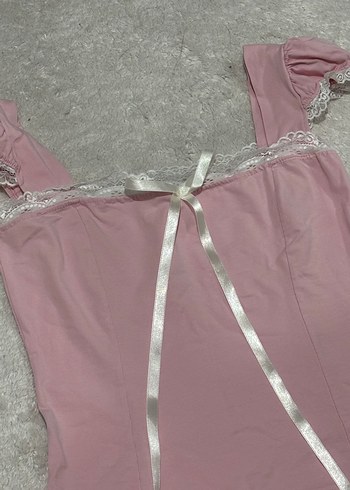 American Vintage Dantel Detaylı Pembe Bluz coquette