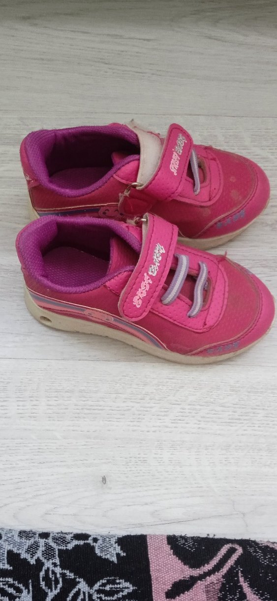 Kız Çocuk Pembe Renkli Cırt Cırtlı Spor Ayakkabı - Görsel 2