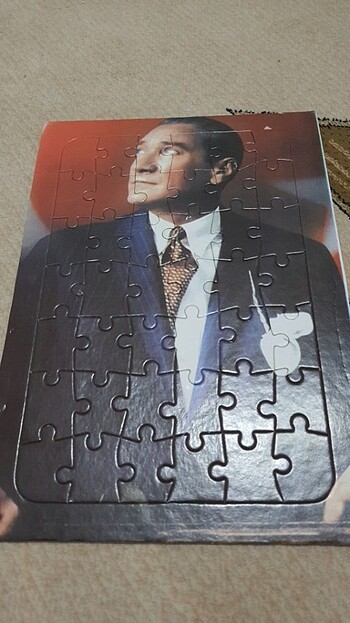 Atatürk puzzle yap boz 42 parça