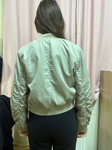 s Beden yeşil Renk Pull Bear Bomber Ceket