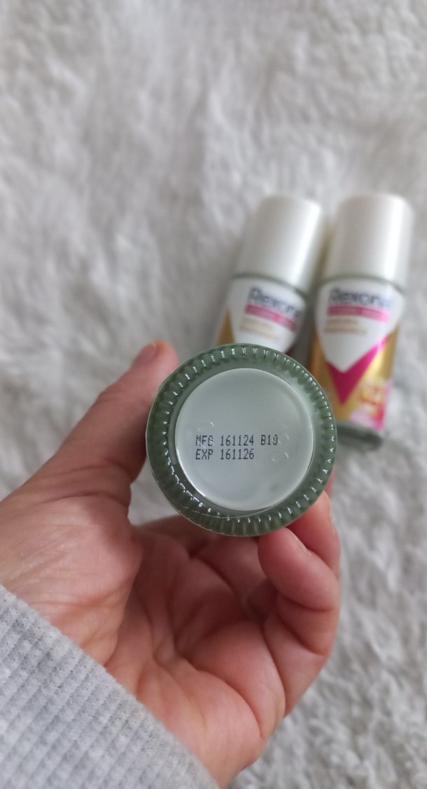 Rexona Sakura Radiance Kadın Deodorant 72 Saat - Görsel 3